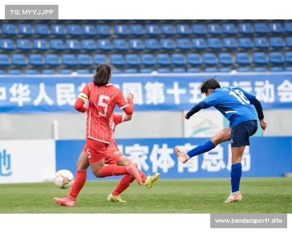 云南U16女足历史首次晋级全运会正赛 展现实力突破新篇章 云南U16女足历史首次晋级全运会正赛 展现实力突破新篇章