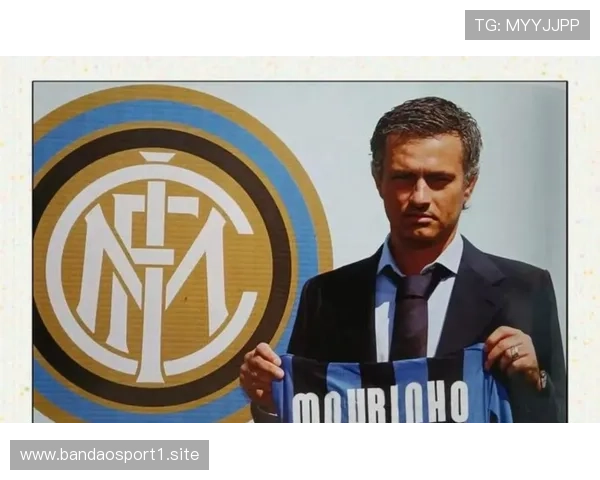 国米旧将回忆:为穆里尼奥全力以赴 那支球队更衣室至今传奇 国米旧将回忆:为穆里尼奥全力以赴 那支球队更衣室至今传奇